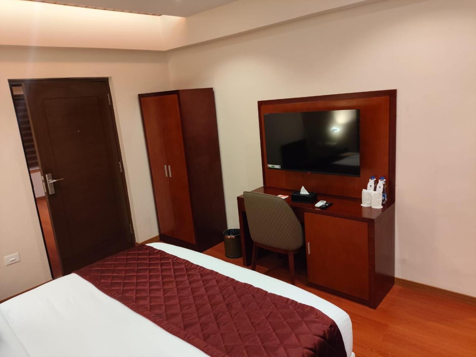 Park Avenue Hotel & Apartments Trichy Tiruchirappalli Exterior foto